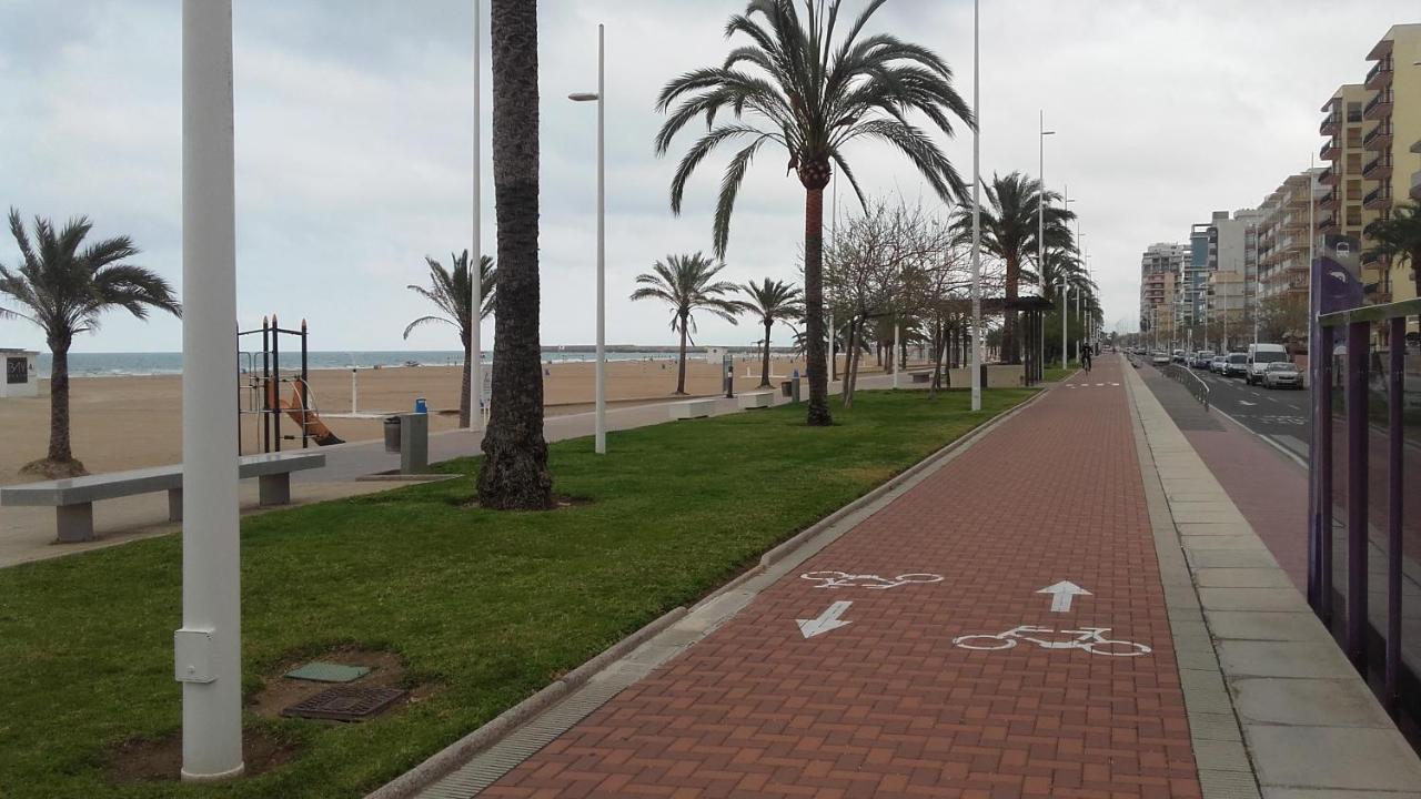 205 I Posada Del Mar I Encantador Hostel En La Playa De Gandia Exterior photo